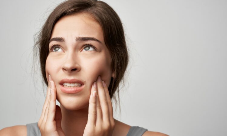 Understanding the causes and symptoms of teeth grinding is crucial for finding effective solutions and preventive measures.